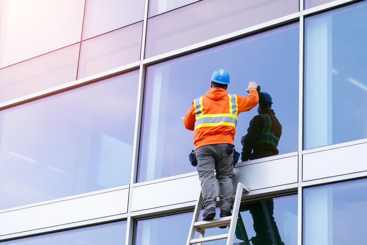 Aluminium & Glass Works in Dubai